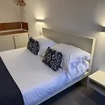 Oblo 4*