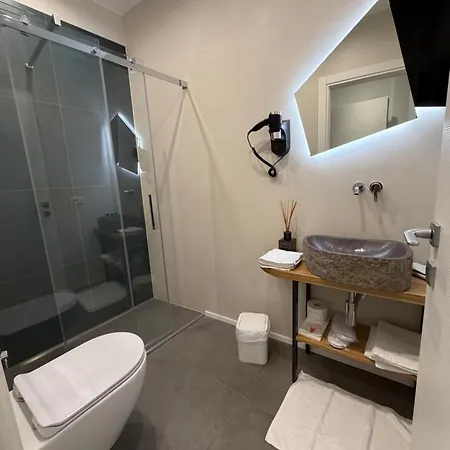 Oblo Konukevi 4*
