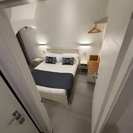 Oblo Konukevi Porto Venere