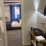 Oblo 4*