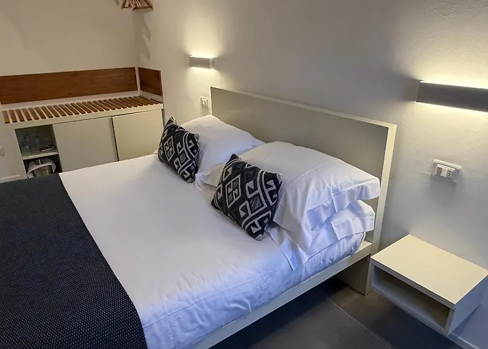 Oblo 4*
